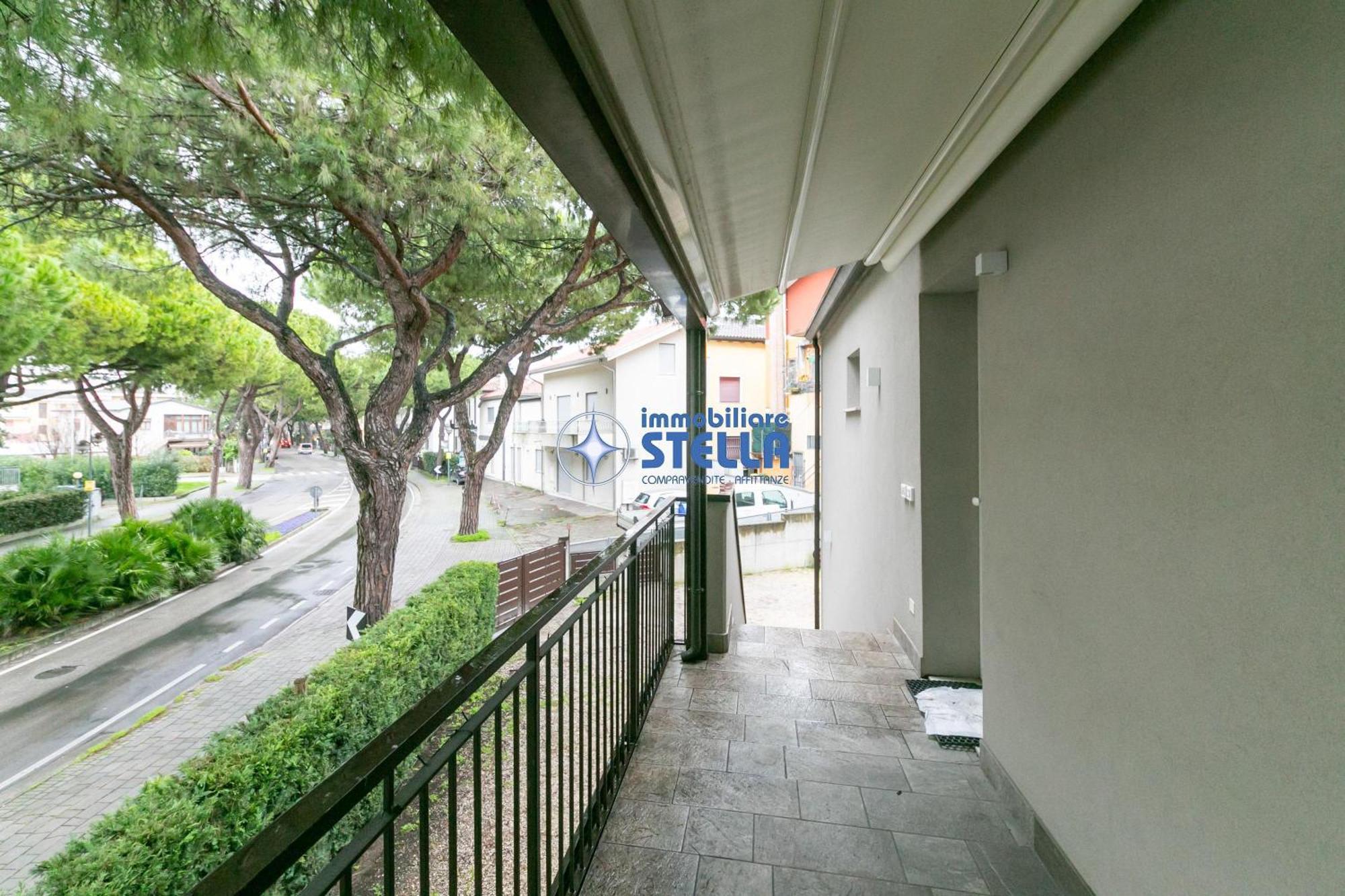 Condominio Levantina リド・ディ・イエゾロ エクステリア 写真